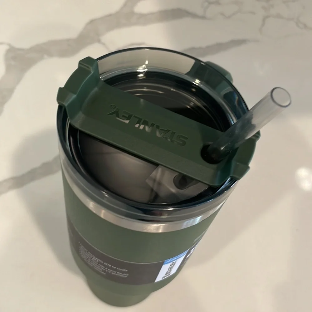 Stanley - SPIRULINA 40 oz Adventure Quencher Travel Tumbler (Forest Green) - NWT - Picture 8 of 8
